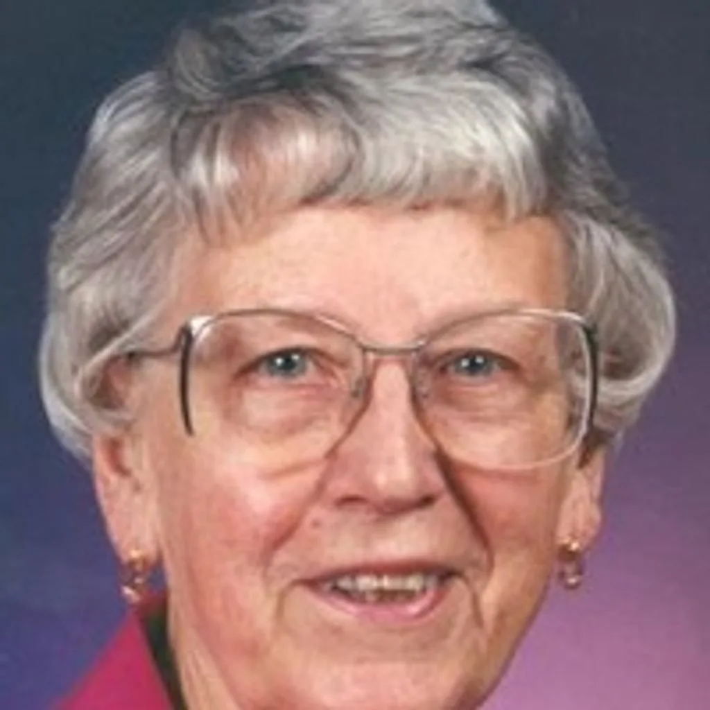 Portrait of Gail Dykstra