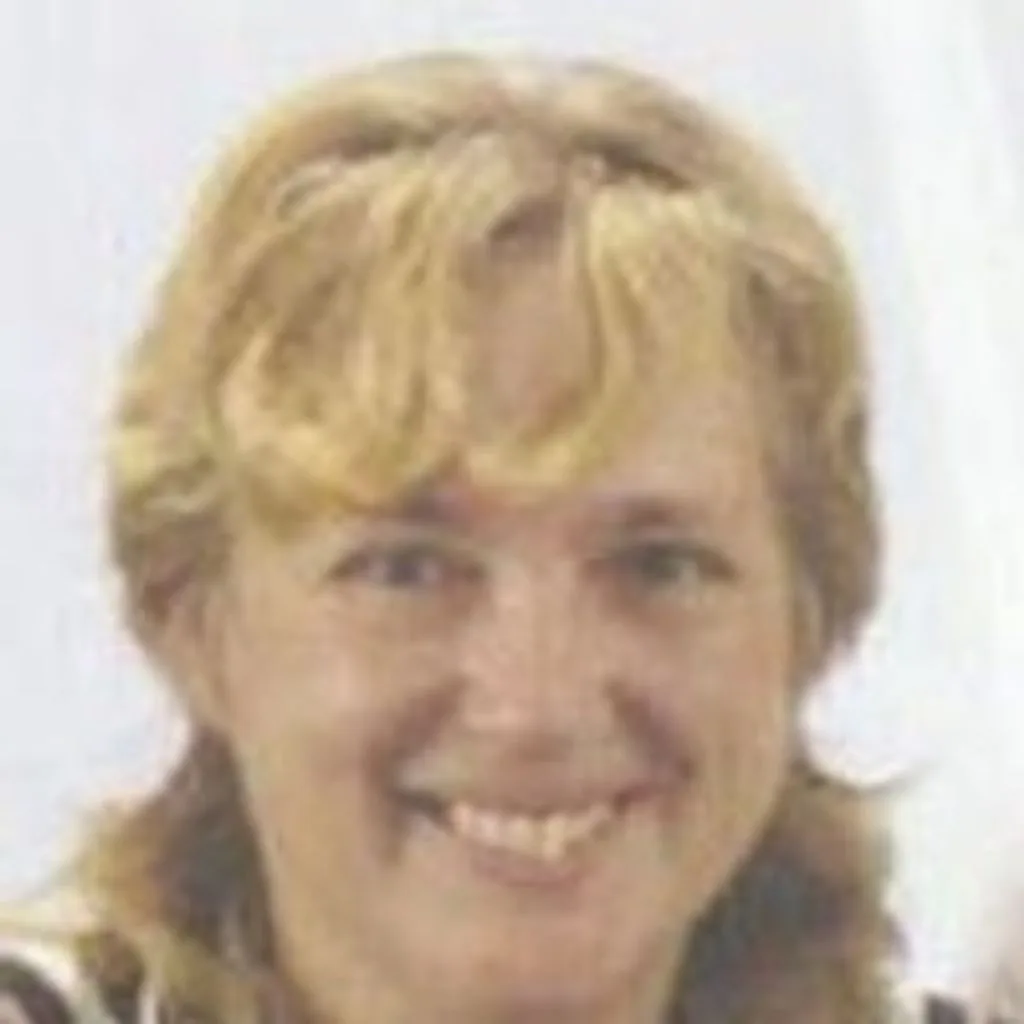 Portrait of Linda Paulsen