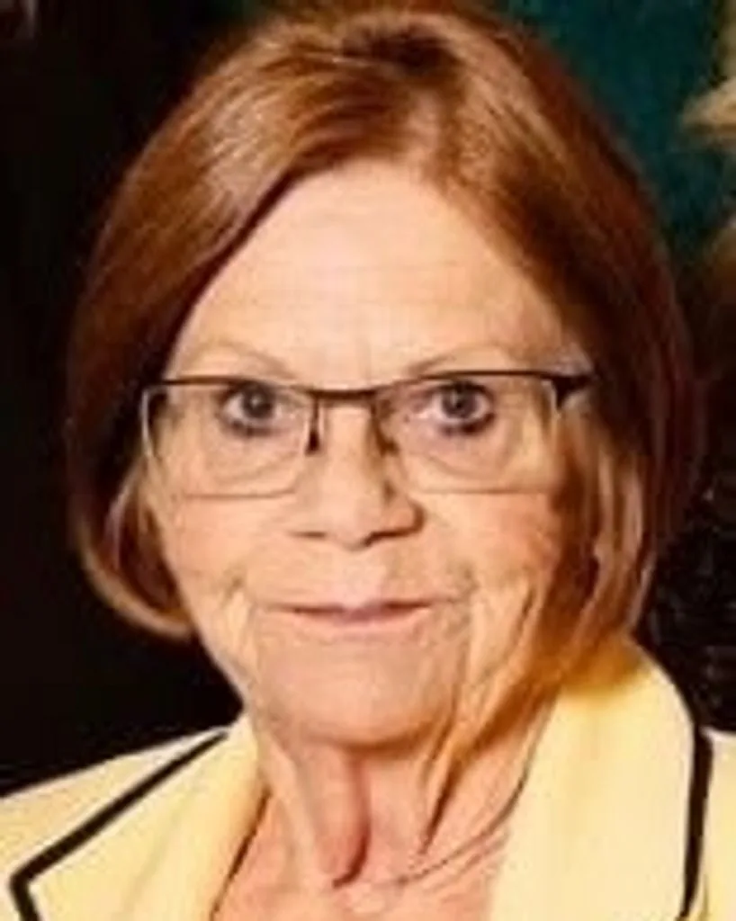 Portrait of Jeannie Johnson