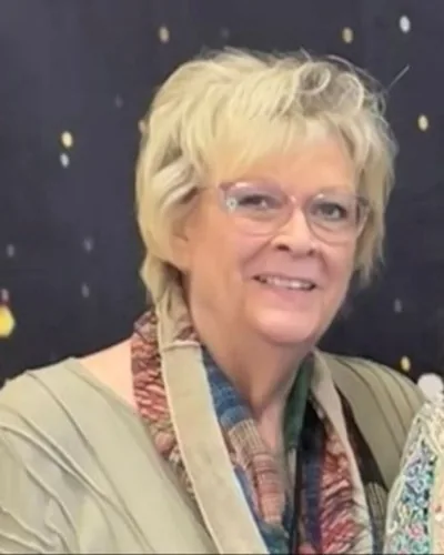 Karen Bright