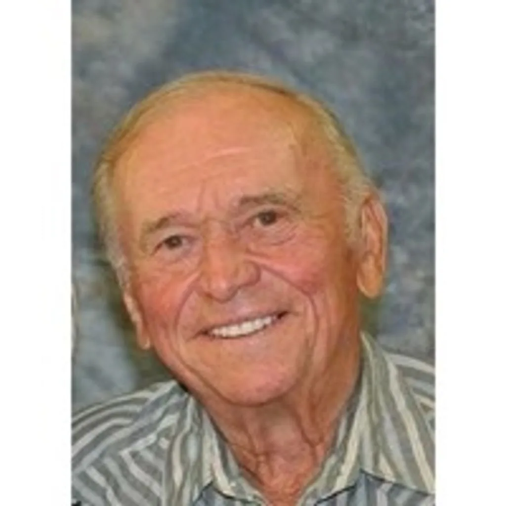 Portrait of Lester Ensz