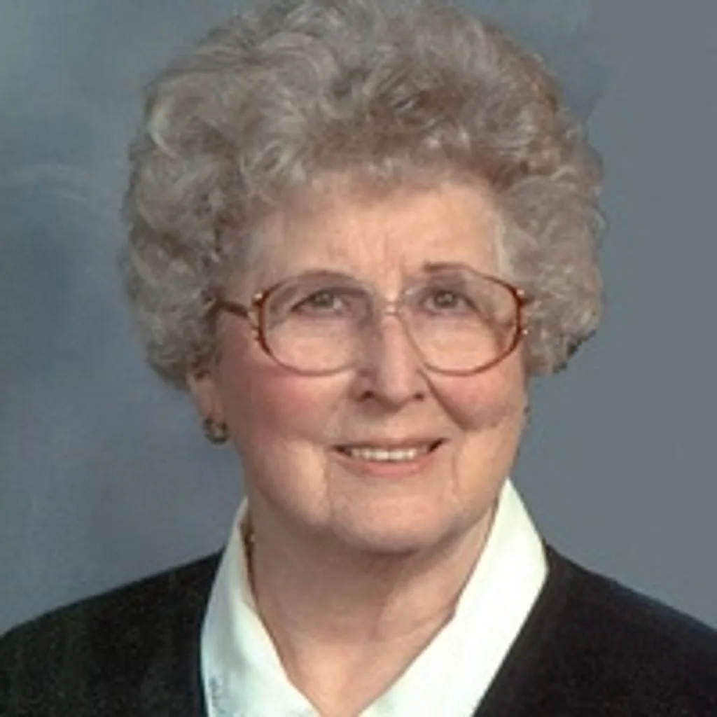 Portrait of Arlene Kasten