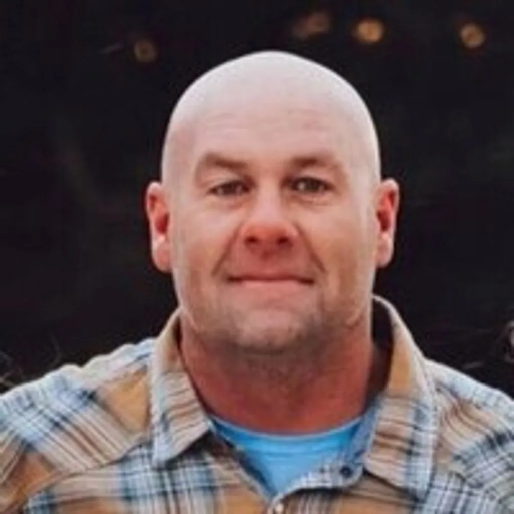 Portrait of Chris Carlson