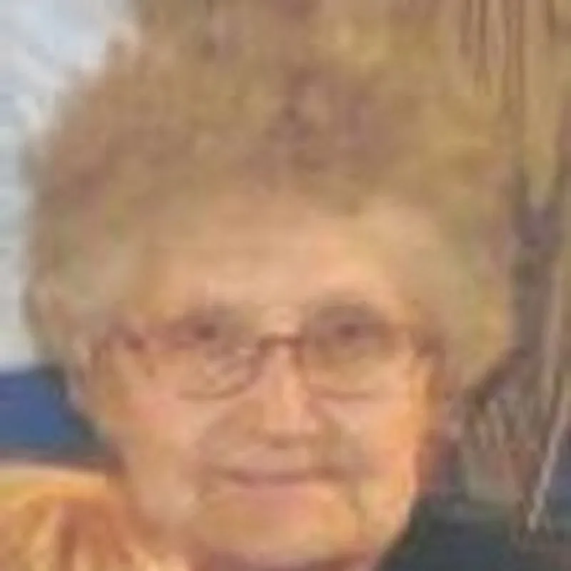 Gayle Lea Wingert